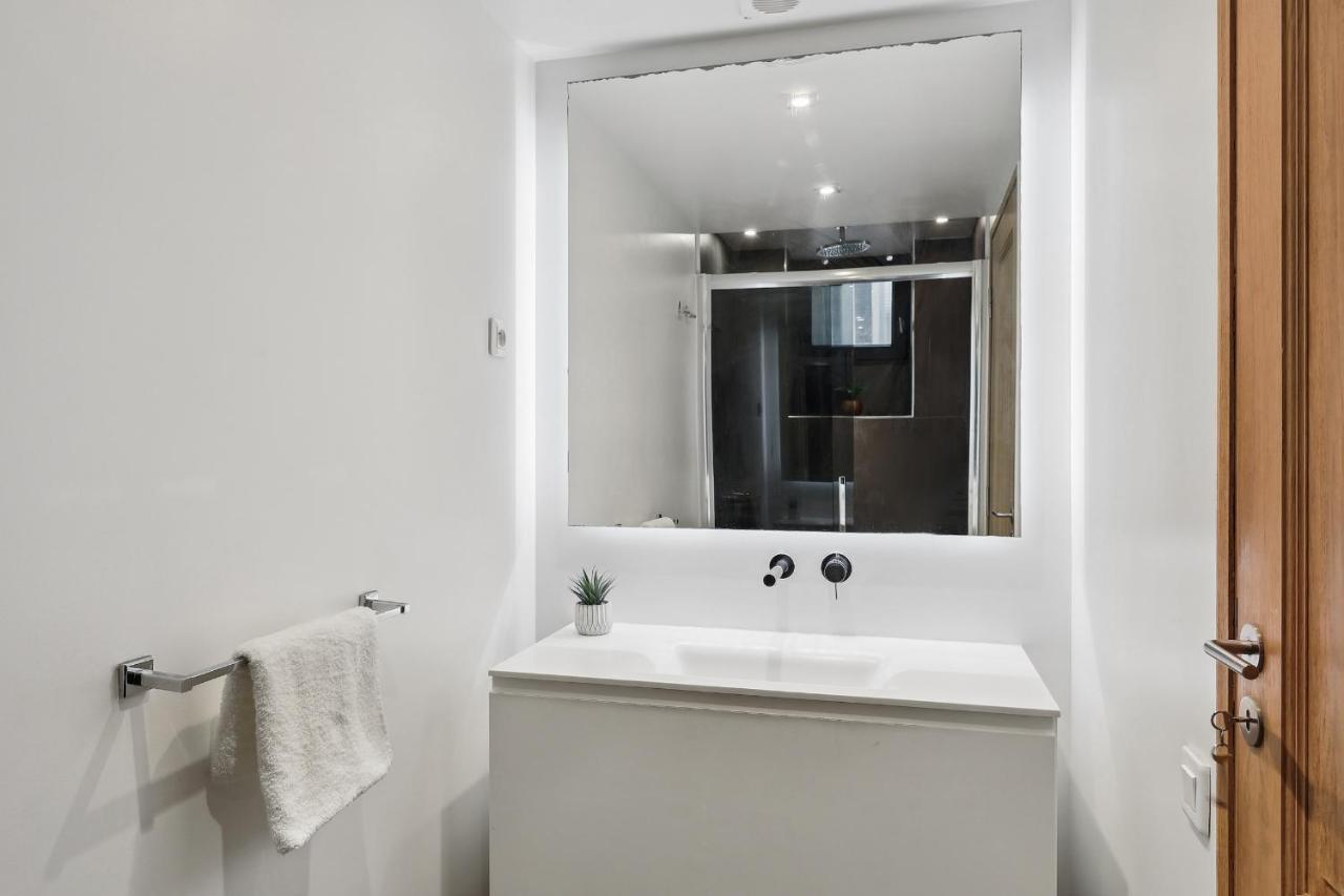 Saint Germain - Mabillon Paris City Apartment Экстерьер фото